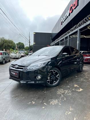 FORD FOCUS 2.0 TITANIUM PLUS 16V FLEX 4P POWERSHIFT FORD FOCUS 2.0 TITANIUM PLUS 16V FLEX 4P POWERSHIFT